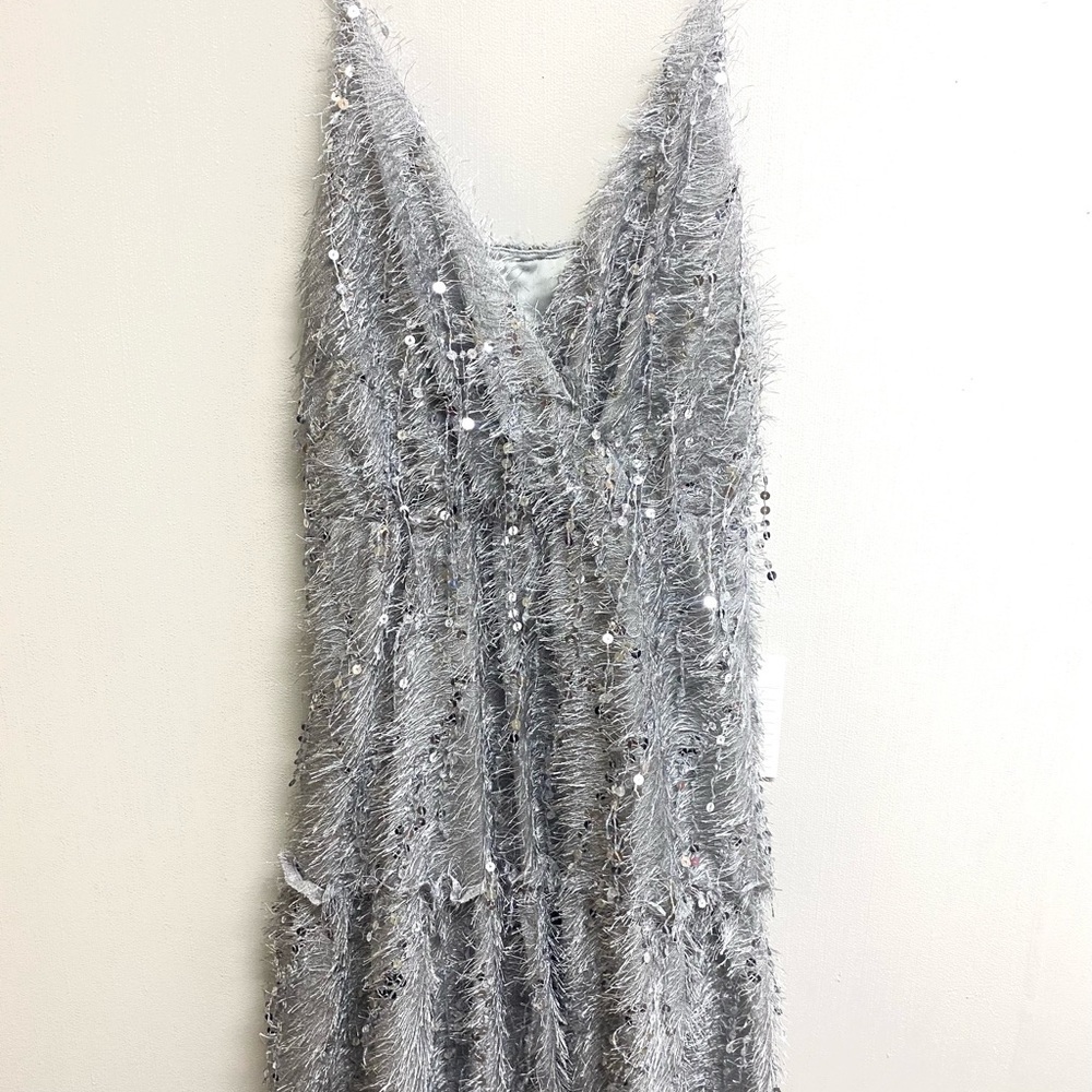 Sparkling silver sequin NWT short sleeveless cocktail party  dress size Small